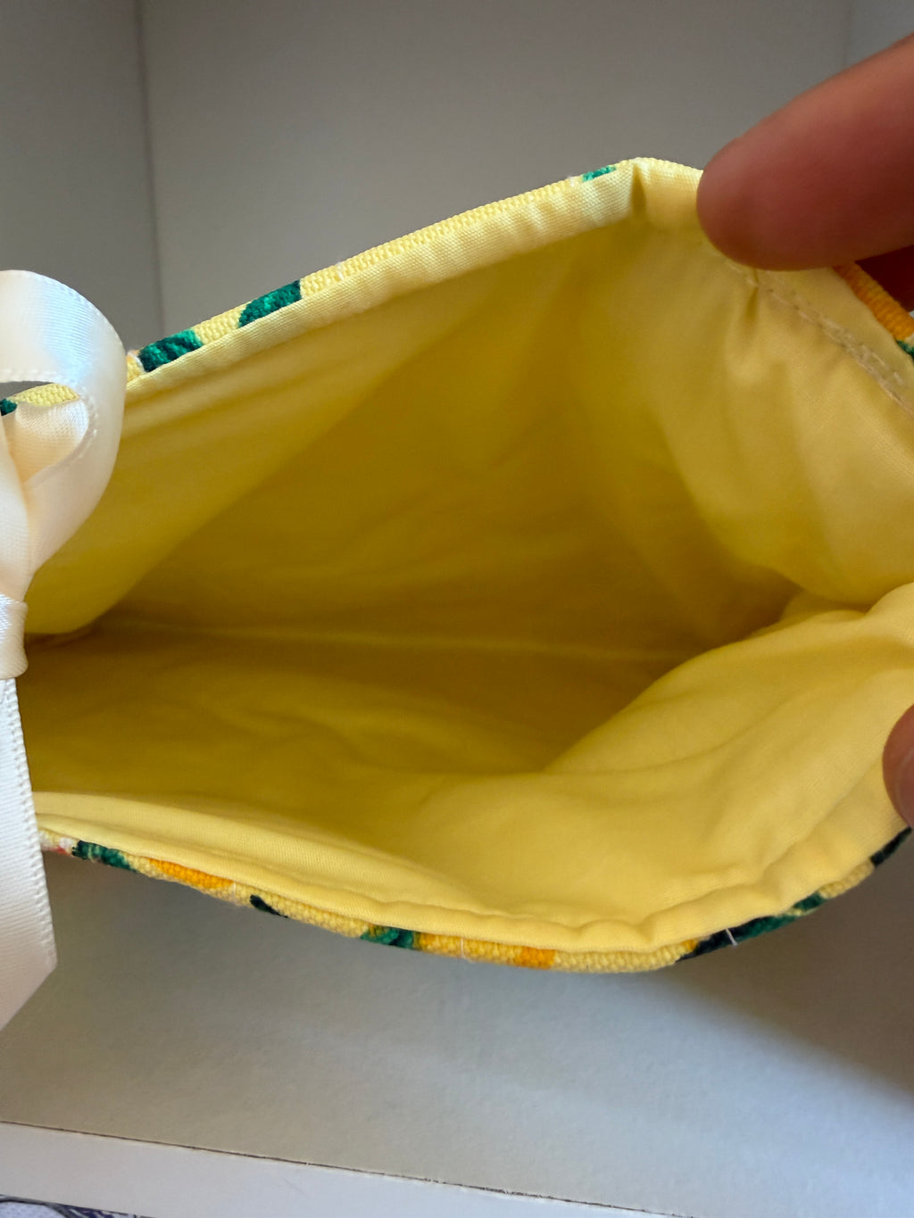 Lemon Large Booksleeve